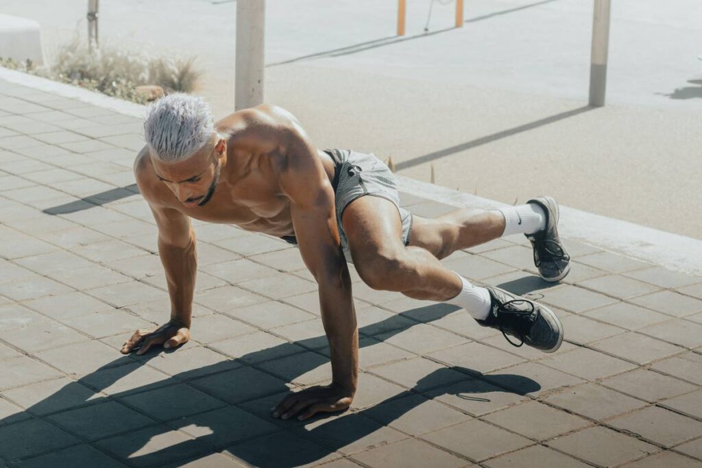 How to Burn Fat the Smart Way: Calisthenics Routines That Actually Work